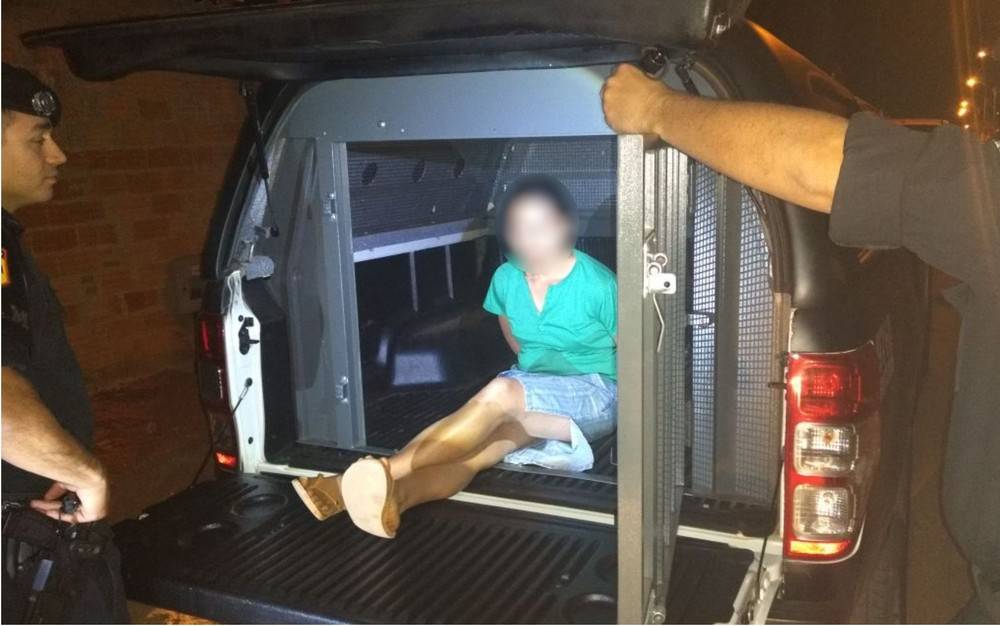 Mulher espanca filho de 7 anos para obrigar pai a buscá-lo e acaba presa pela Rotam em Sen. Canedo | Foto: Divulgação/Rotam