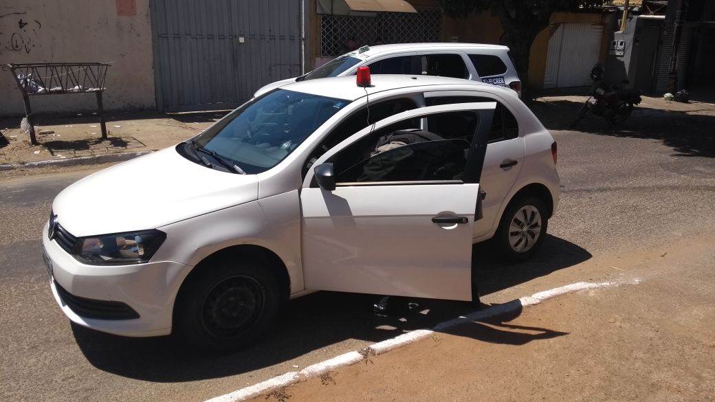 Homem de 29 anos tentou usar giroflex para enganar os policiais | Foto: Divulgação / PM