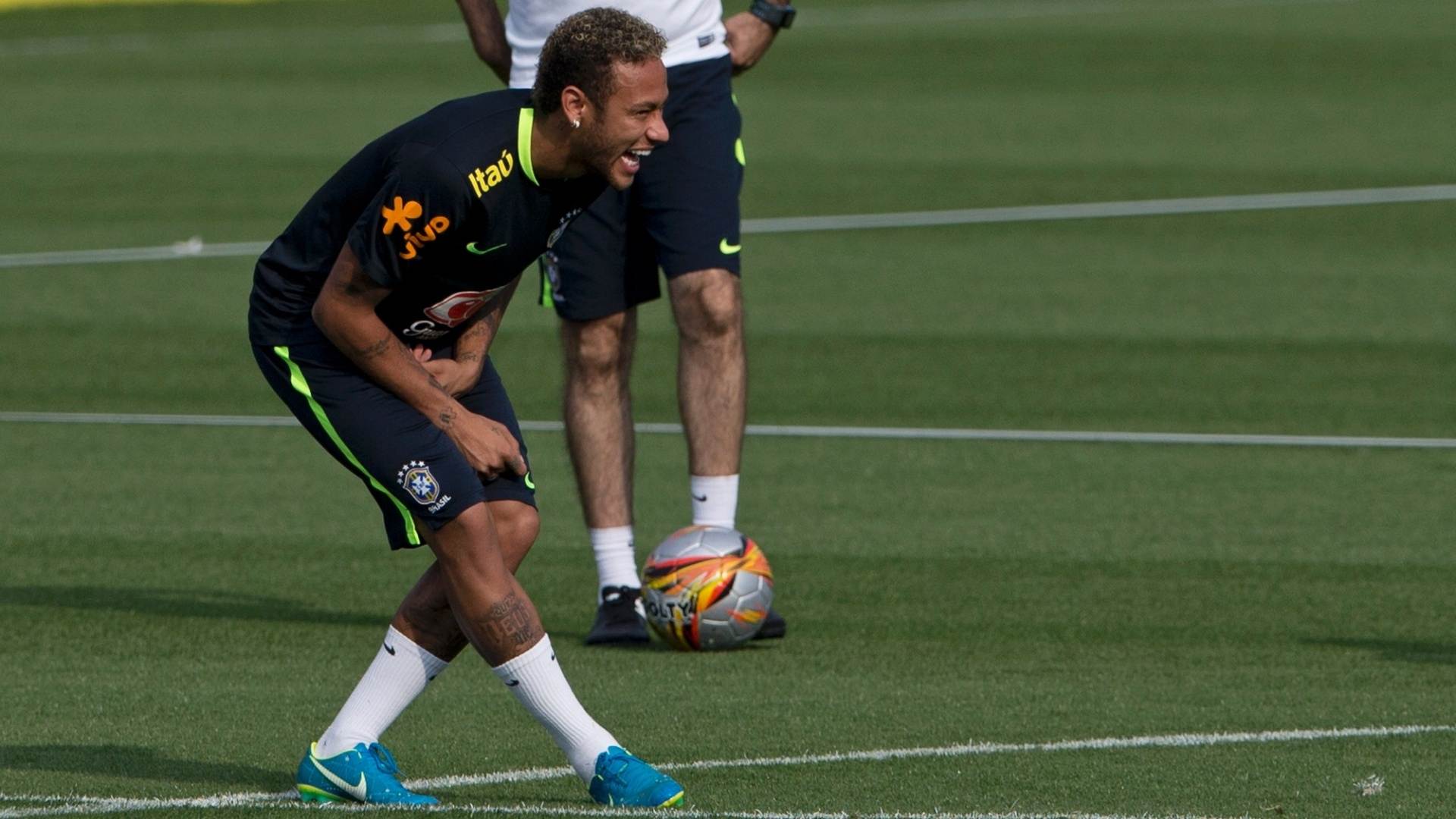 Neymar treina com a Seleção Brasileira na Granja Comary | Foto: Reprodução