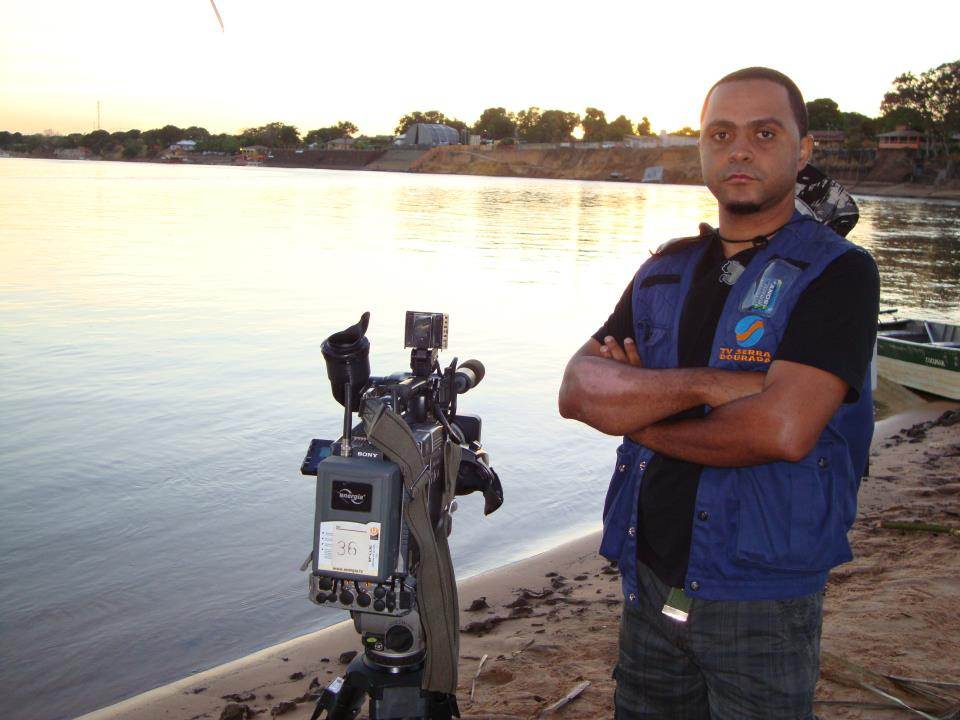 Repórter Lucílio Macedo e cinegrafista Anderson Barbosa foram vítimas de assalto na manhã desta quinta-feira, 16 | Foto: Reprodução/ Redes Sociais
