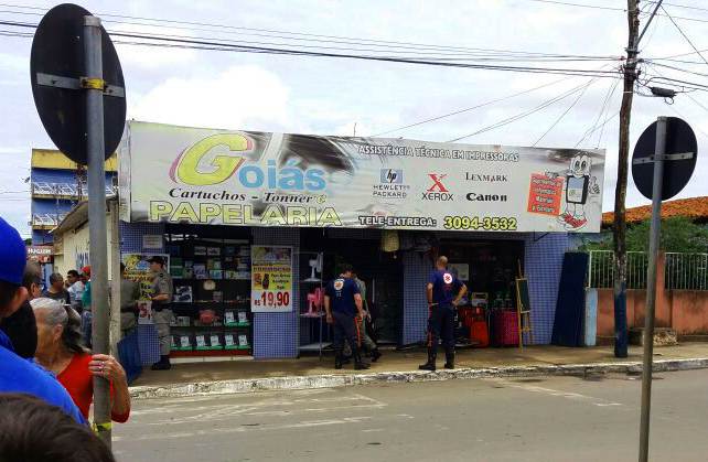 Vítima armada reage a assalto e mata criminoso no Centro de Aparecida de Goiânia | Foto: Leitor/ WhatsApp