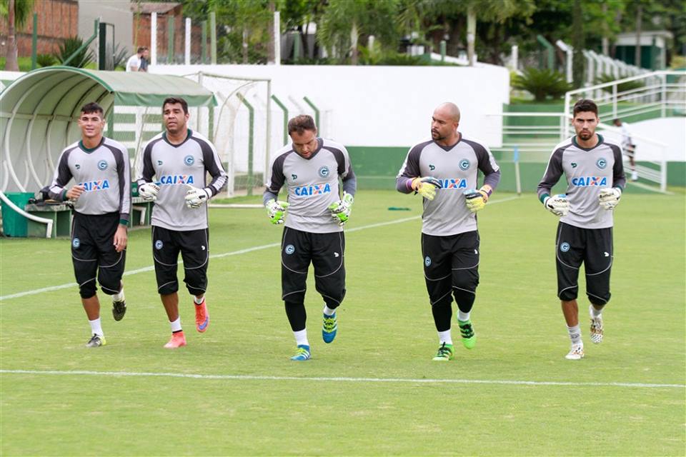 Goiás fez limpa nos goleiros que manteve na temporada 2017 | Foto: Rosiron Rodrigues/ Goiás EC
