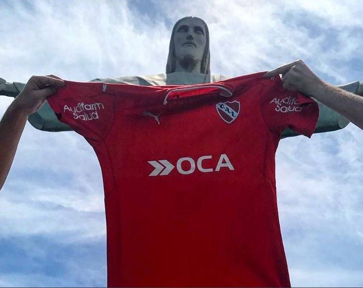 Torcedores "rojos" marcam presença no Rio de Janeiro para a final da Sul-Americana | Foto: Reprodução/ Redes Sociais