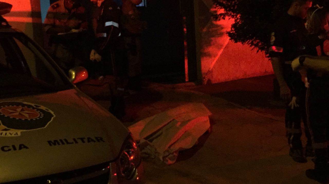 O pai foi preso e levado para a delegacia | Foto: leitor FZ