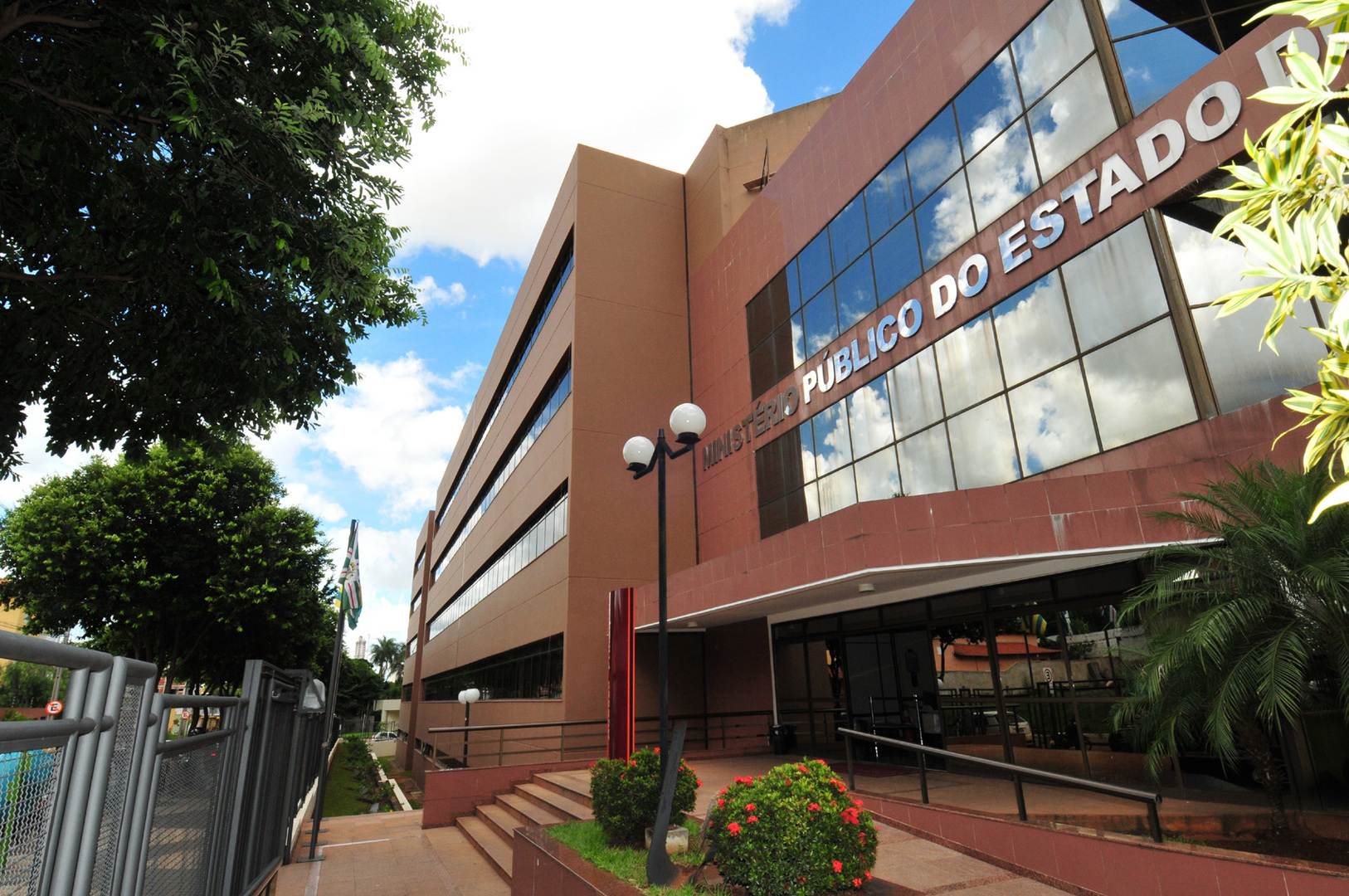 Em Goiânia, Ministério Público abre inscrições para vagas com salário de R$ 6 mil | Foto: Divulgação/ MPGO