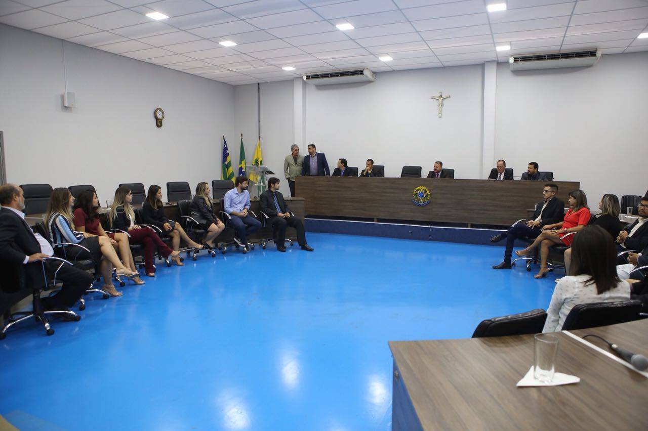 Dois terços de jornalistas homenageados pela Câmara de Aparecida são funcionários da prefeitura | Foto: Marcelo Silva