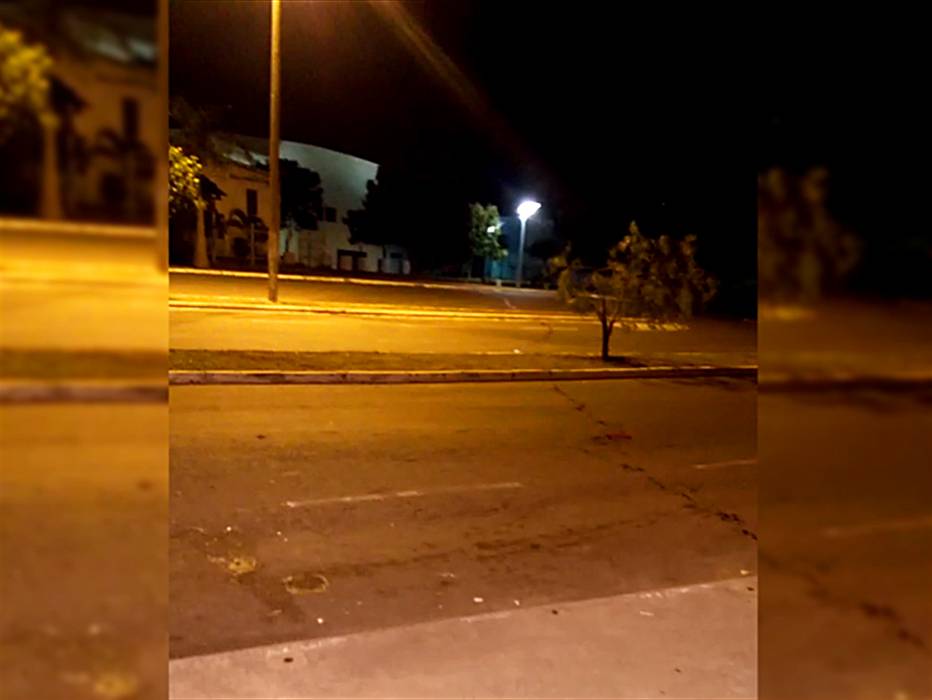 Homem quebra porta de vidro de igreja, fica ferido e morre em Senador Canedo | Foto: Reprodução