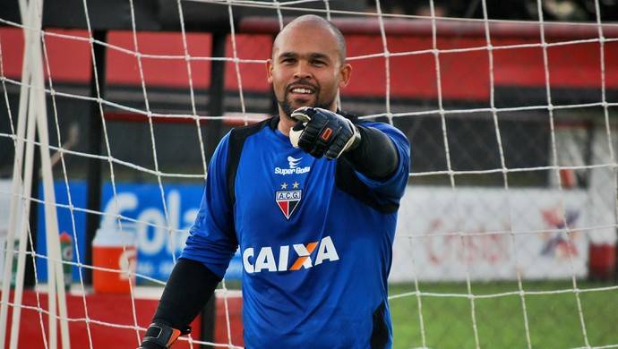 Goleiro Márcio é anunciado pelo Goiânia para 2018 | Foto: Guilherme Salgado/Atlético-GO