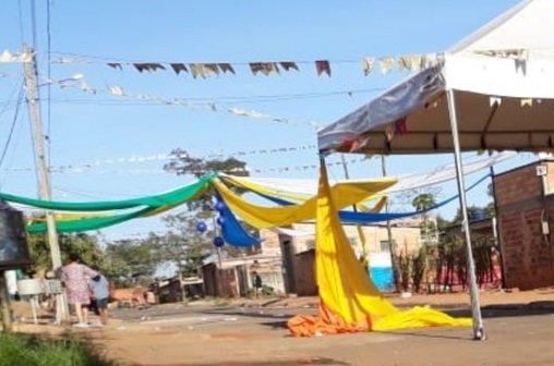 Três homens encapuzados | A festa ocorria no Setor Jardim Florença e centenas de pessoas estavam no local.