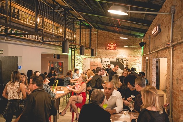 Weon Bar é opção para quem vai assistir à final da Copa | Foto: Vitor Marques