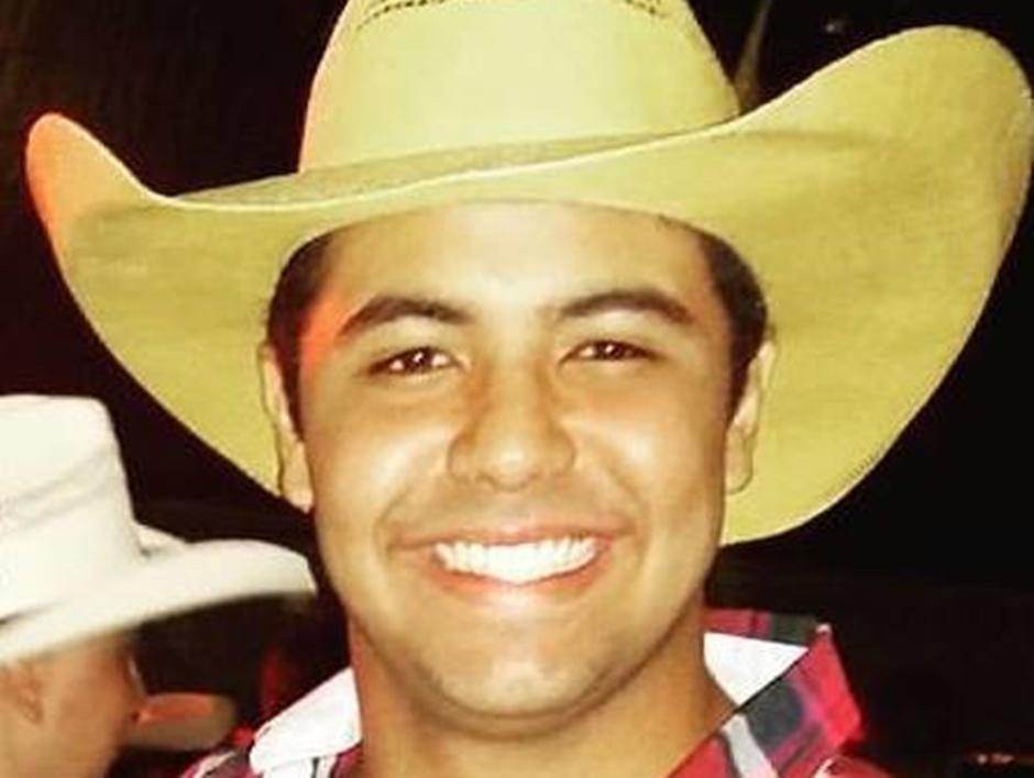 Lucas Mariano tinha 21 anos quando morreu por ação de máquina misturadora de ração na UFG | Foto: Reprodução