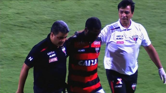 Robson Porto ao lado de Marquinhos e Marcelo Cabo em sua última passagem pelo Atlético Goianiense | Foto: Reprodução Robson Porto ao lado de Marquinhos e Marcelo Cabo em sua última passagem pelo Atlético Goianiense | Foto: Reprodução