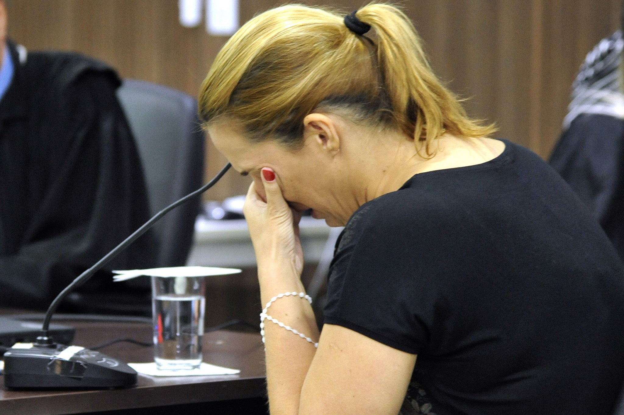 Márcia Zaccarelli recebe veredito de júri popular sobre morte da filha recém-nascida | Foto: Aline Caetano / TJGO