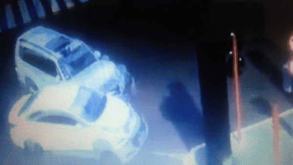 Momento em que a Pajero, conduzida pelo adolescente, se choca contra o carro de Neuraci Momento em que a Pajero, conduzida pelo adolescente, se choca contra o carro de Neuraci