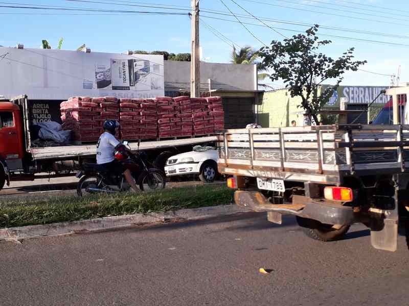 Testemunhas apontam que o sol pode ter ofuscado a visão do motorista | Foto: Leitor / Whatsapp