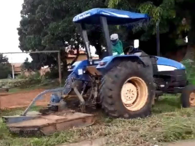 Maior bairro de Aparecida, Buriti Sereno ganha roçagem nesta segunda, 25 | Foto: Leitor / Whatsapp
