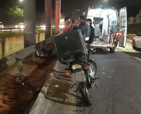 Morreu durante a madrugada desta quinta, 4, o jovem que teve a perna arrancada em acidente na Marginal Botafogo | Foto: Leitor / Folha Z