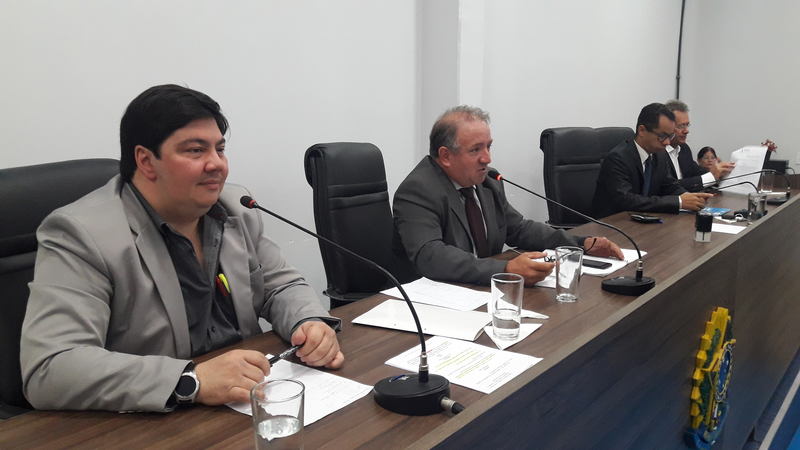 Secretário municipal da Fazenda André Rosa foi à Câmara defender a proposta de lei | Foto: Divulgação / Assessoria