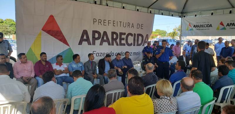 Segundo o secretário de Mobilidade e Defesa Social Roberto Cândido, 15 novas viaturas são locadas, o que baratearia os custos com manutenção | Foto: Folha Z