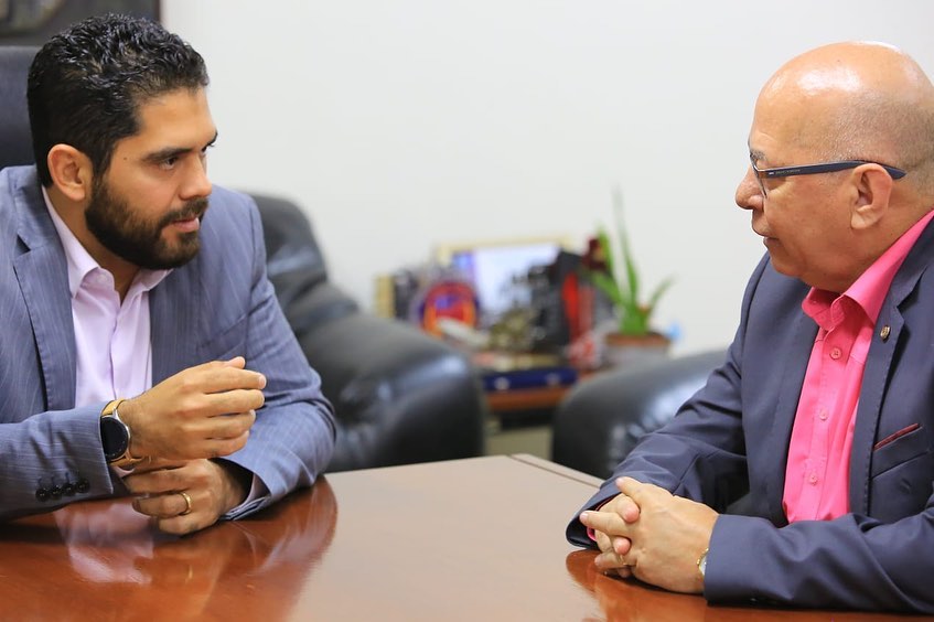 Lincoln Tejota e Professor Alcides