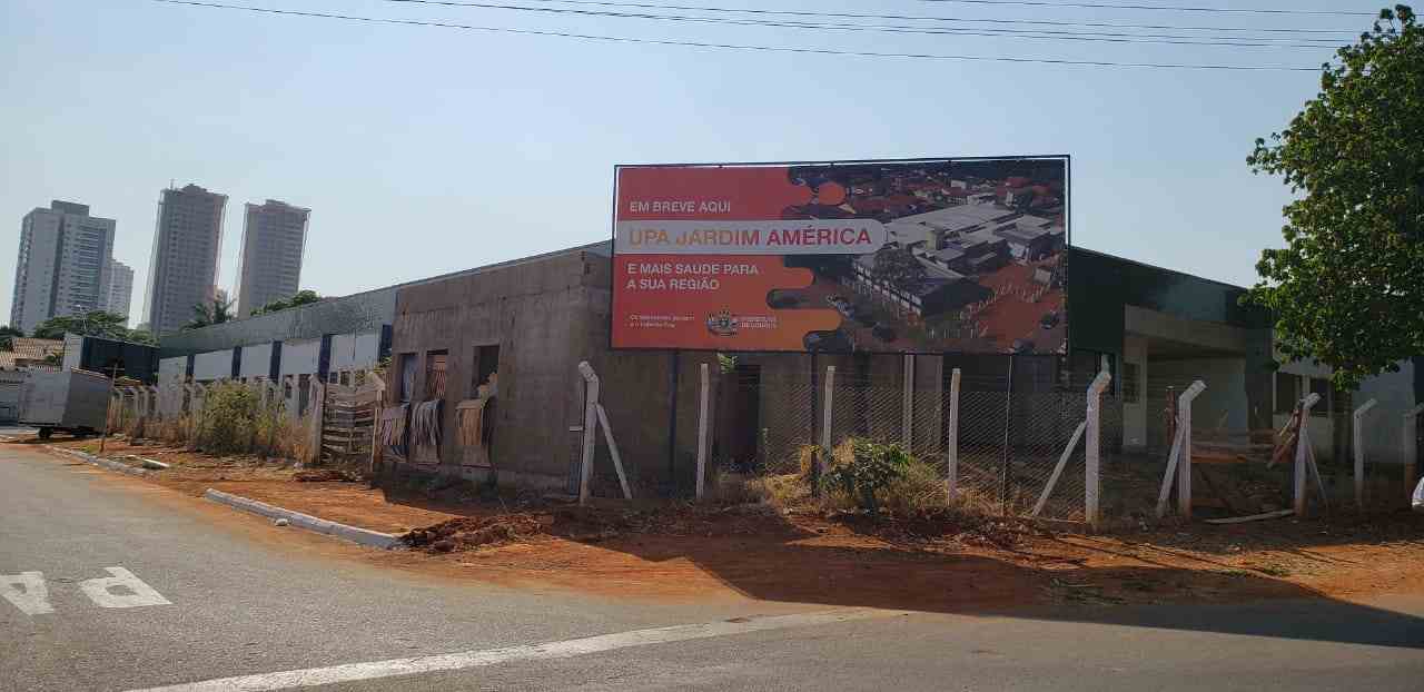 Placa entrega obras UPA Jardim América