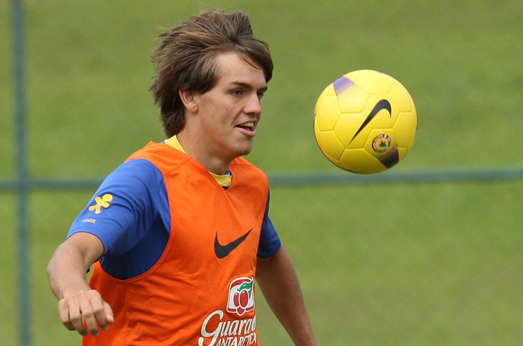 Rafael Tolói Seleção Academia de Futebol