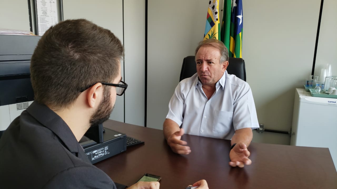 Presidente da Câmara Municipal, Vilmar Mariano (MDB) dá entrevista do Aparecida Sem Censura | Foto: Reprodução