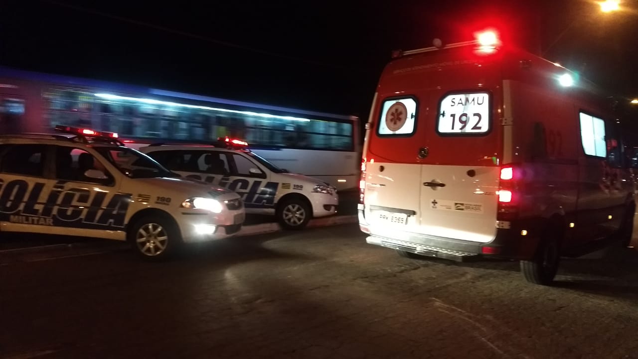 O SAMU encaminhou as vítimas para o Hospital de Urgência de Goiânia | Foto: Leitor FZ