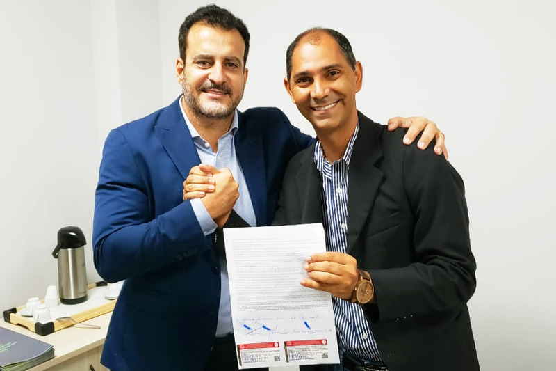 Paulo Daher Filho (DEM) chancela Wegney Costa como presidente do Avante em Aparecida | Foto: Folha Z