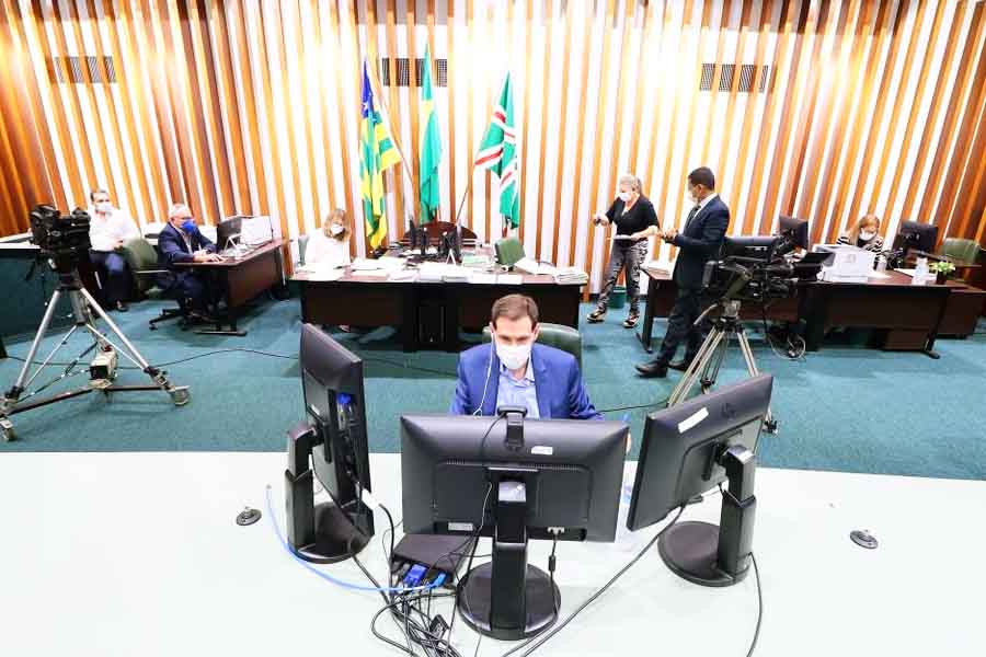 Sessão ordinária remota na Assembleia Legislativa de Goiás | Foto: Ruber Couto