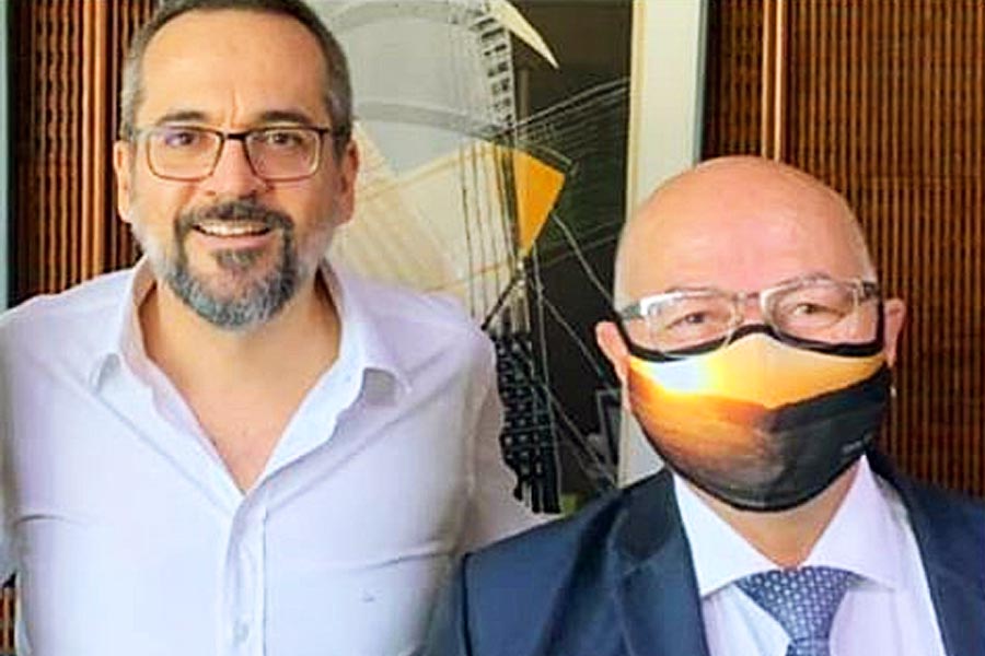 Professor Alcides e Abraham Weintraub | Foto: Divulgação