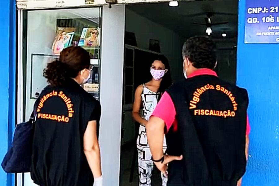 Fizcalização em Aparecida é composta por membros das secretarias da Fazenda, Mobilidade e Defesa Social, Regulação Urbana (Postura e Edificações), Procon, Guarda Civil Municipal, Grupo de Gestão Integrada do Município (GGIM) e Vigilância Sanitária | Foto: Divulgação/Prefeitura