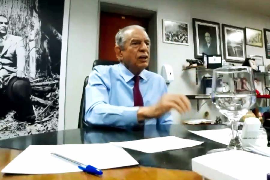 Iris Rezende em reunião virutal com Ronaldo Caiado e outros 31 prefeitos goianos | Foto: Reprodução