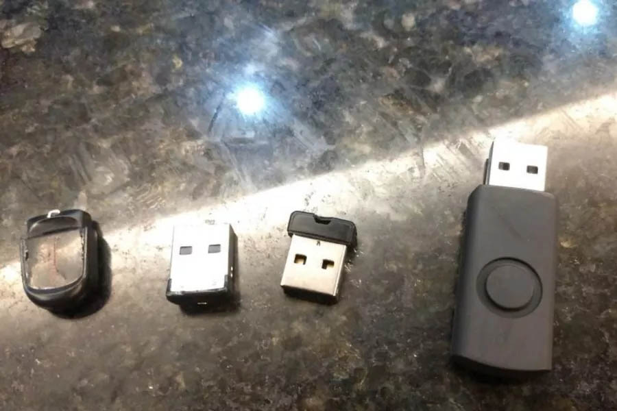 Pastor foi preso em flagrante com pen drives que continham mais de 3 mil imagens de pornografia infantil | Foto: Divulgação/PM-GO