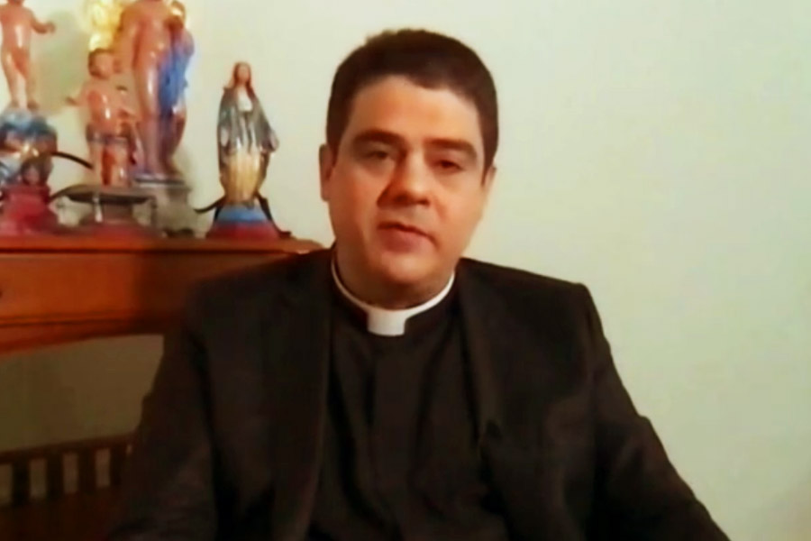Padre Robson em entrevista ao Fantástico | Foto: Reprodução/Rede Globo